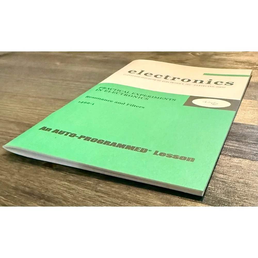 Cleveland Institute of Electronics Resonance and Filters Lesson 1422-1 Excellent
